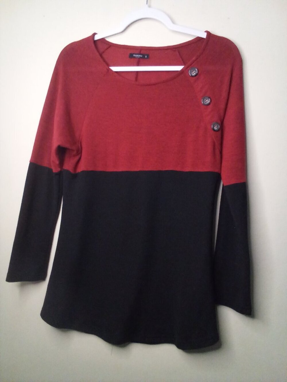 Reborn Blouse Women M Long Sleeve Colorblock Button Detail Red Black